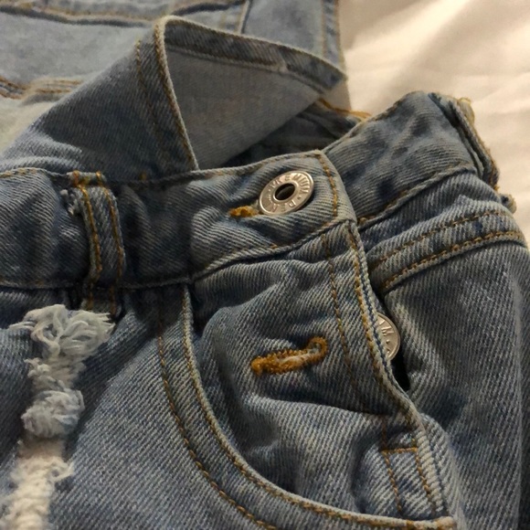 Overall Jean Shorts - Picture 6 of 7